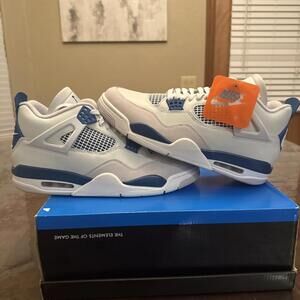 New Air Jordan 4 Military Blue 2024 Size 11 B-Grade No📦 No Visible Defect